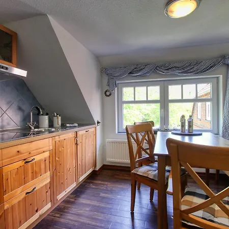 Apartment Am Ufer - 4 *