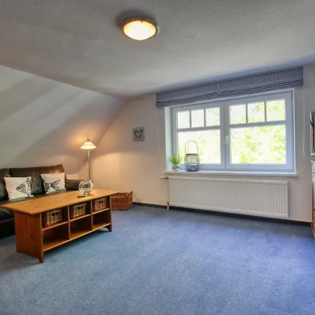 Apartment Am Ufer - 4 *