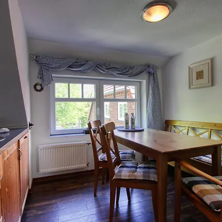 Am Ufer - 4 * Heiligenhafen